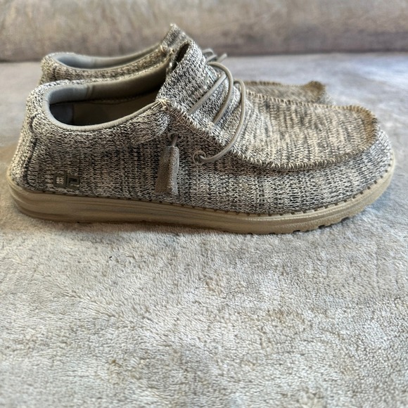 Hey Dude Wally B Sox Gray Shoes Men's Size 7 Casual Loafers Comfort - Picture 2 of 6